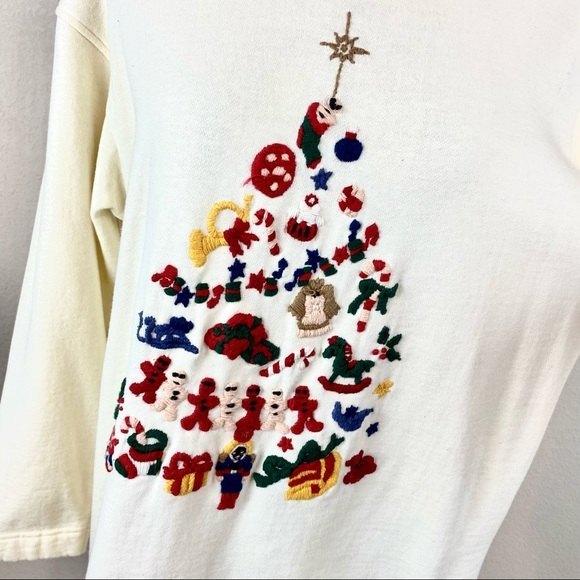 Westbound Vintage Embroidered Mock Neck Christmas Tree Sweatshirt - Picture 2 of 9